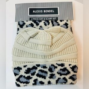 Alexis Bendel Animal Print Leopard Print Hat and Faux Fur Lined Scarf Set NWT